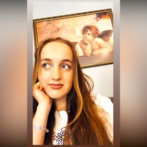 Meet your Posher, Jules